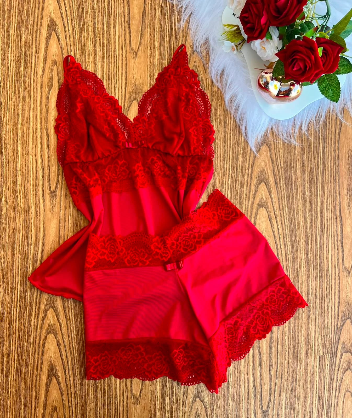 Conjunto para dormir con detalles en encaje - Rojo
