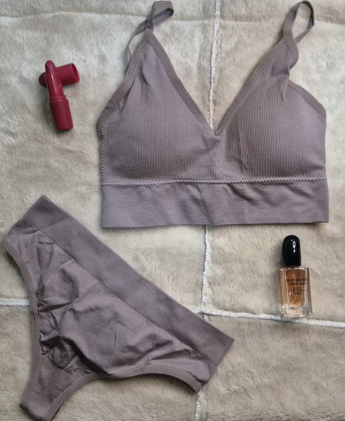 Conjunto top + colaless de microfibra - Beige oscuro