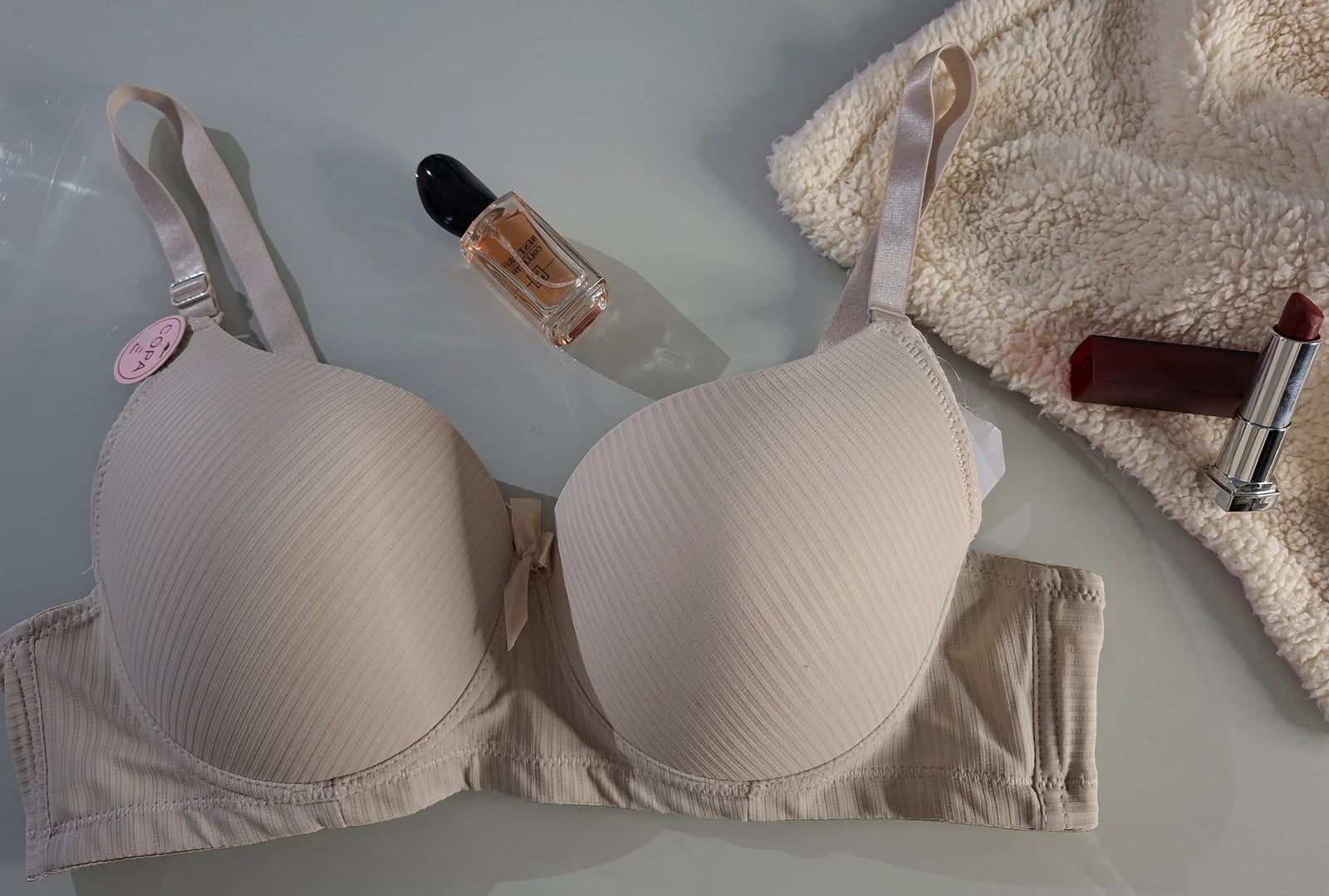 Sostén plus size copa E- Beige